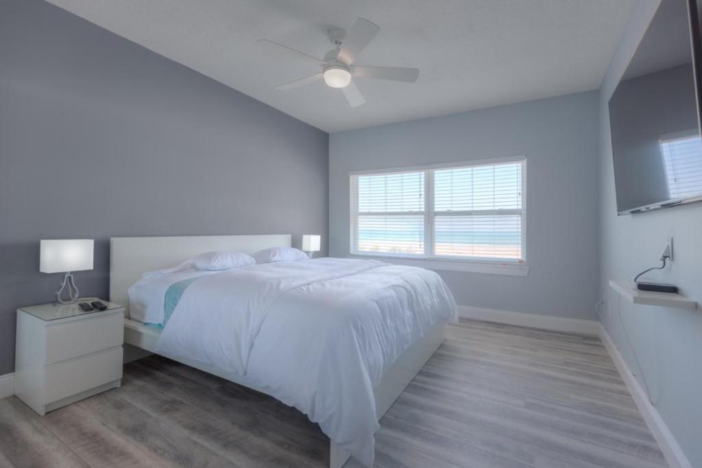 Sea La Vie Beach Oceanfront Patio Pet Friendly Jacksonville Beach Exterior photo
